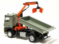 Preview: 315906 Mb Arocs M Dreiseitenkipper mit Ladekran, grau/gelb Herpa