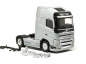 Preview: 313353-003 Volvo FH 16 Gl. XL 2020, silbergrau Herpa Restbestand