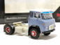 Preview: 026161 Scania LB 76 Solozugmaschine 2achs, taubenblau mit weißem Dach Herpa