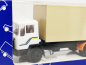 Preview: MAN F90 kurz 3-achs Koffer-Hängerzug unbedruckt, weiß/beige r+H Modellauto 1:87 R4