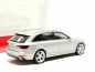 Preview: 038577-005 Audi A4 Avant, eissilber Herpa