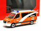 Preview: 099066 Mercedes-Benz Sprinter 18 Bus Flachdach "Berliner Feuerwehr/Notarzt" Herpa