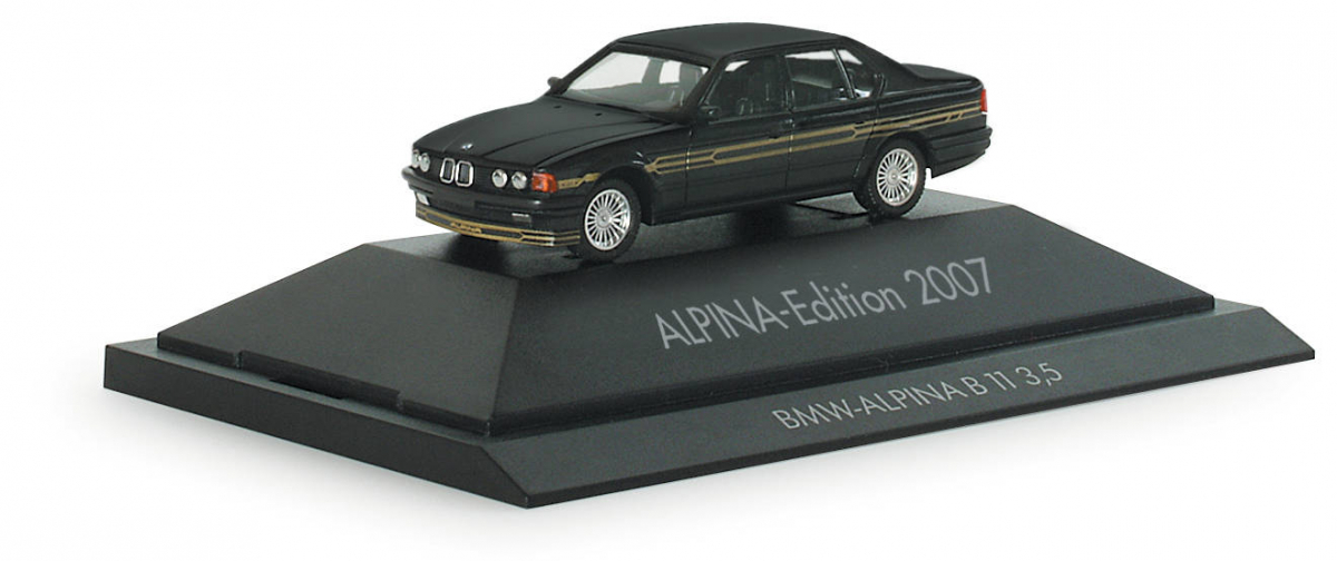 101752 BMW Alpina B11, schwarz Herpa