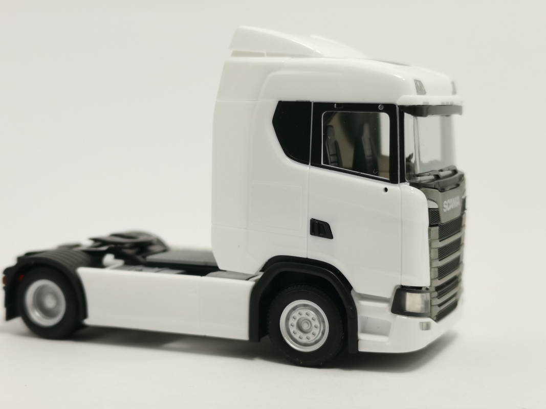 310192  Scania CS 20 Niederdach Zugmaschine, weiß Herpa