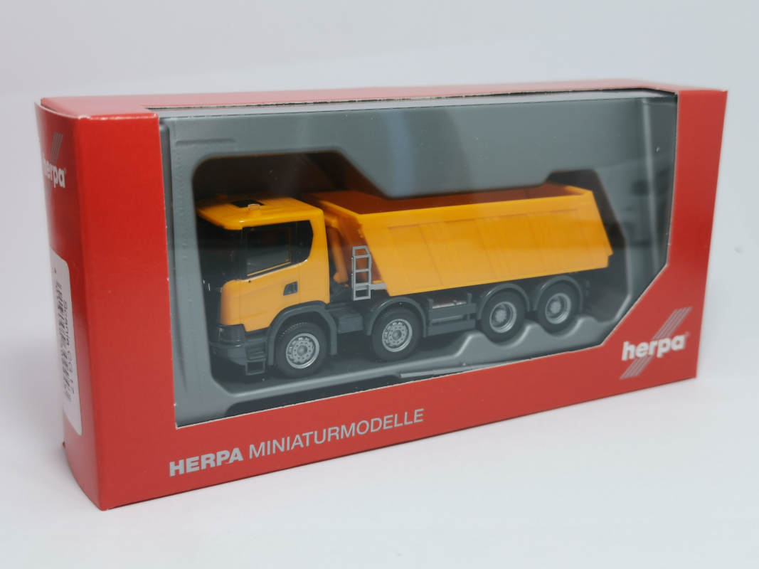 309943  Scania CG 17 8x4 Baukipper, kommunalorange Herpa