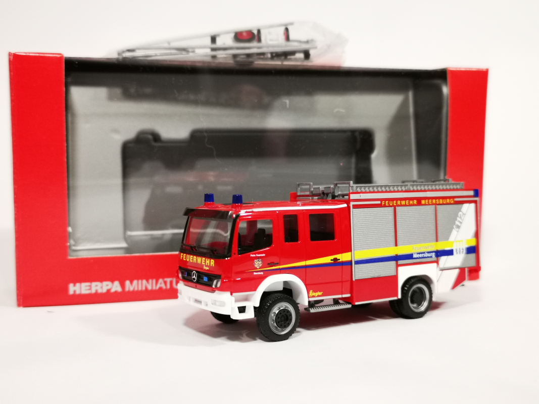 095365 Mercedes-Benz Atego 04 Ziegler "Freiwillige Feuerwehr Meersburg" Herpa