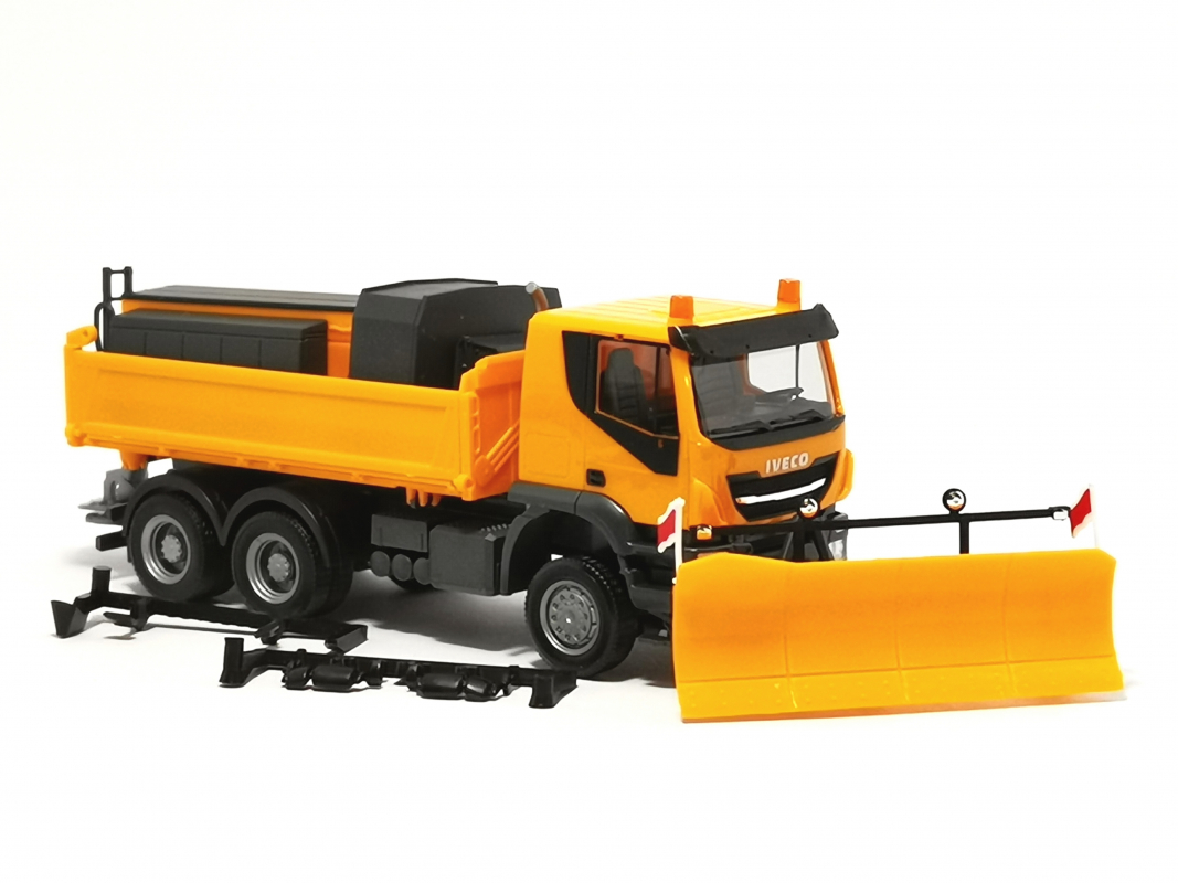 310727  Iveco Trakker 6x6 "Winterdienst" Herpa/SALE