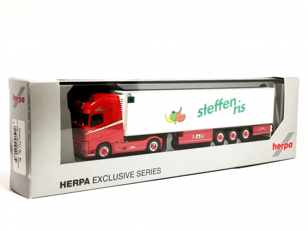 940634 Volvo FH Gl. XL KüKo Szg "Steffen Ris" Herpa