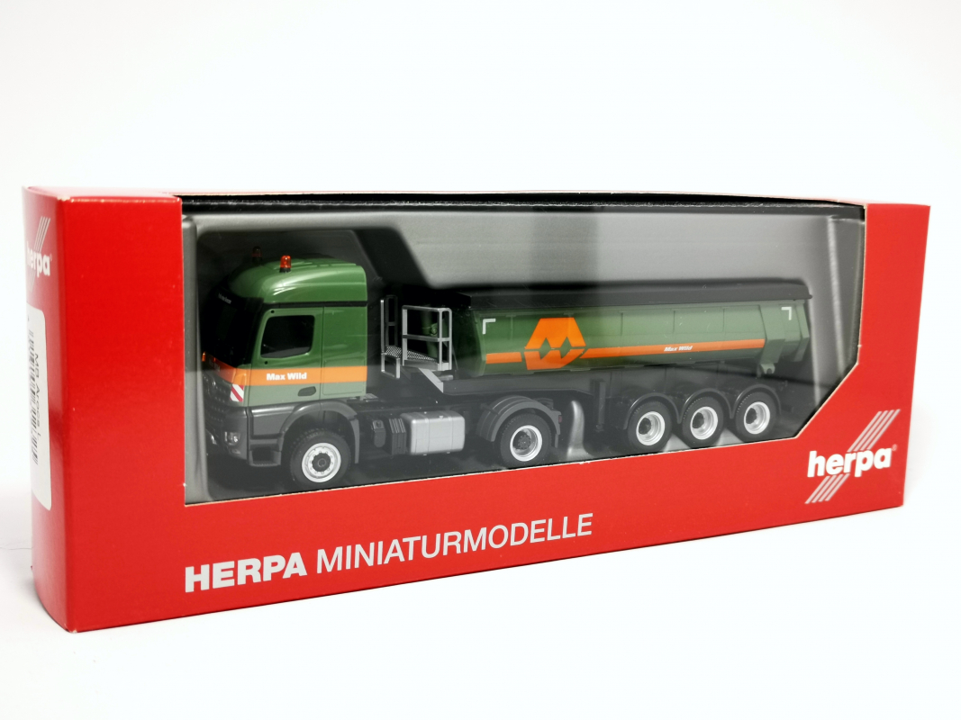312325 Mercedes-Benz Arocs L Thermomulden-Sattelzug „Max Wild“ Herpa