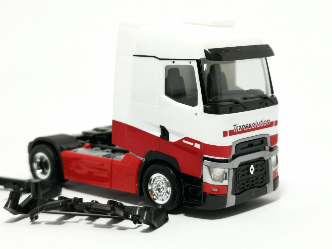 Renault T Zugmaschine "Transsolution" Herpa