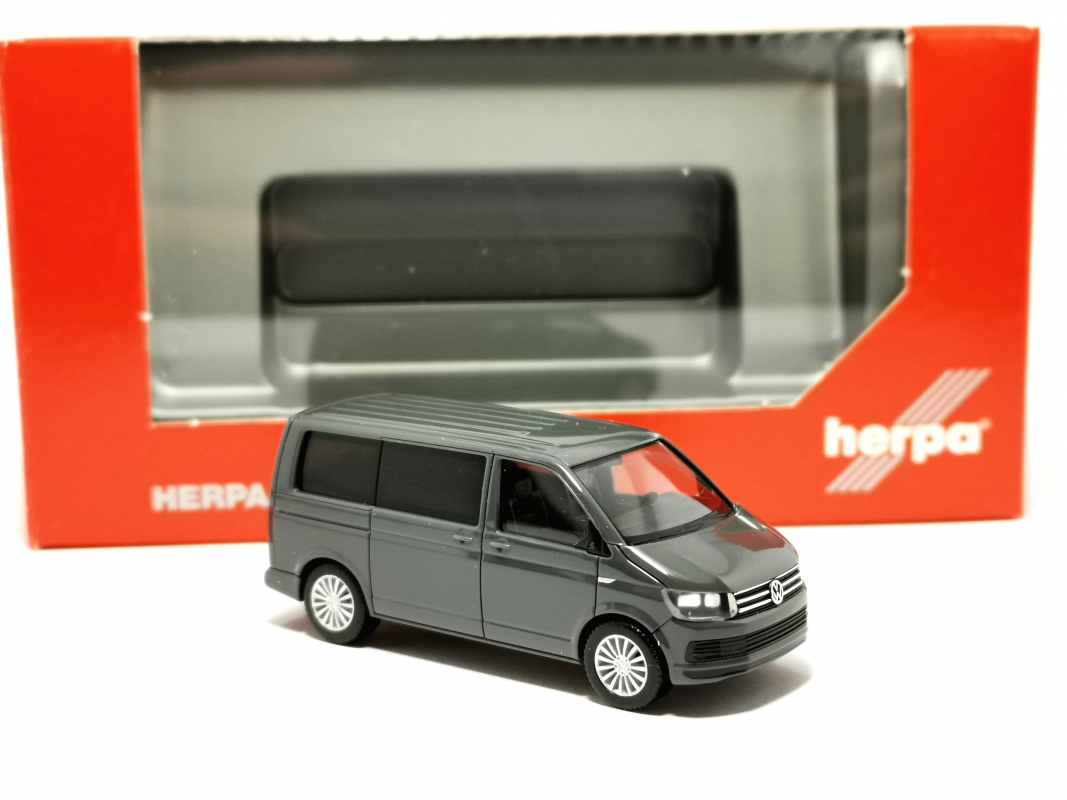 028738-003 VW T6 Multivan, Pure Grey Herpa