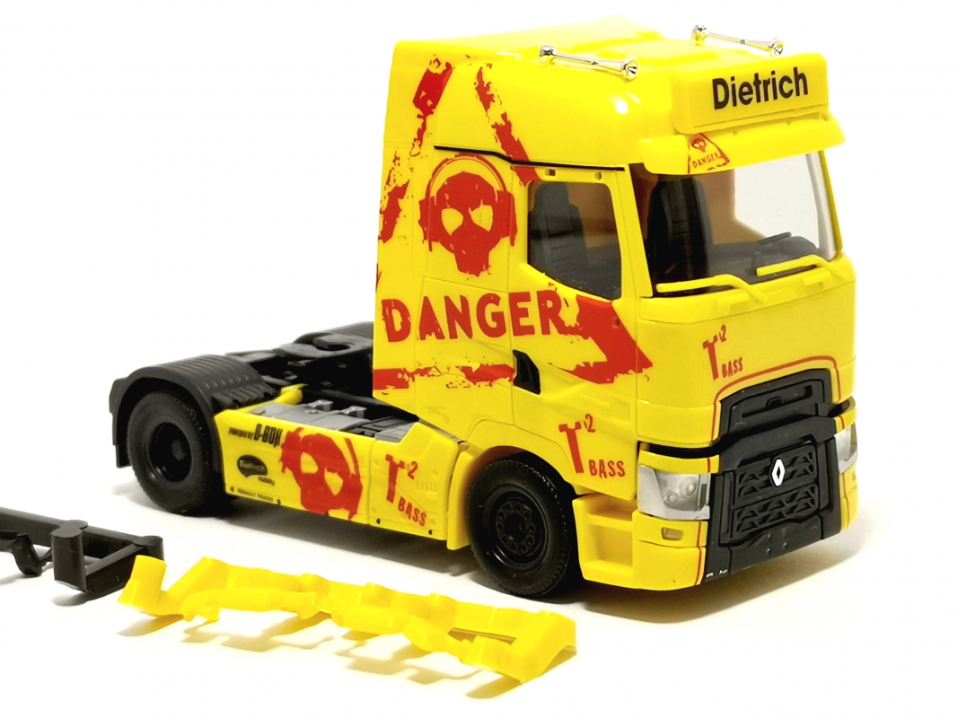 314183 Renault T Zugmaschine „Dietrich Nutzfahrzeuge / Danger“ Herpa