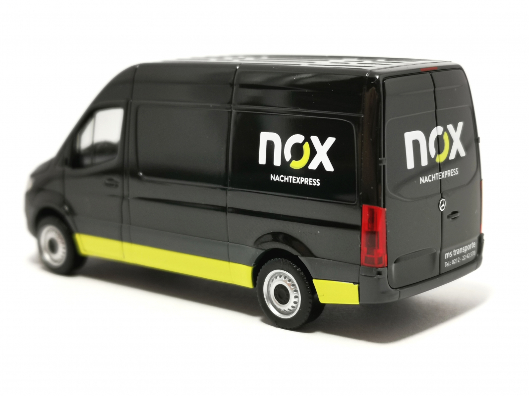 096102 Mercedes-Benz Sprinter `18 Kasten „NOX“ Herpa/SALE