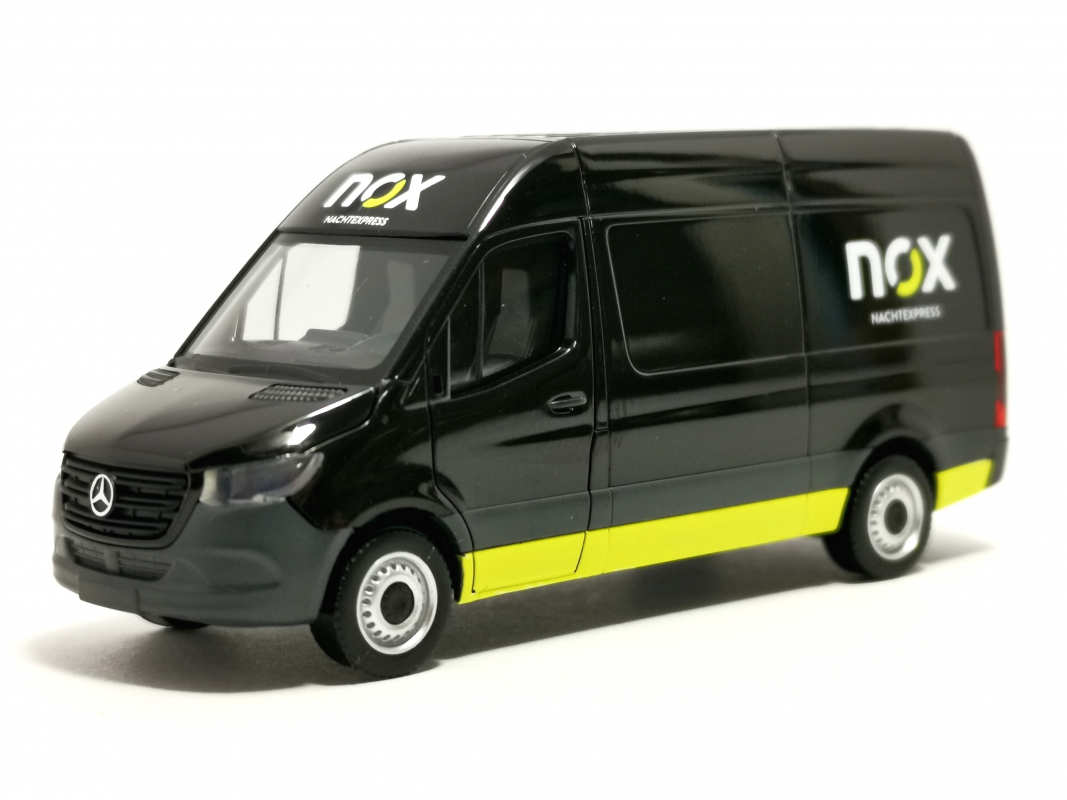 096102 Mercedes-Benz Sprinter `18 Kasten „NOX“ Herpa/SALE