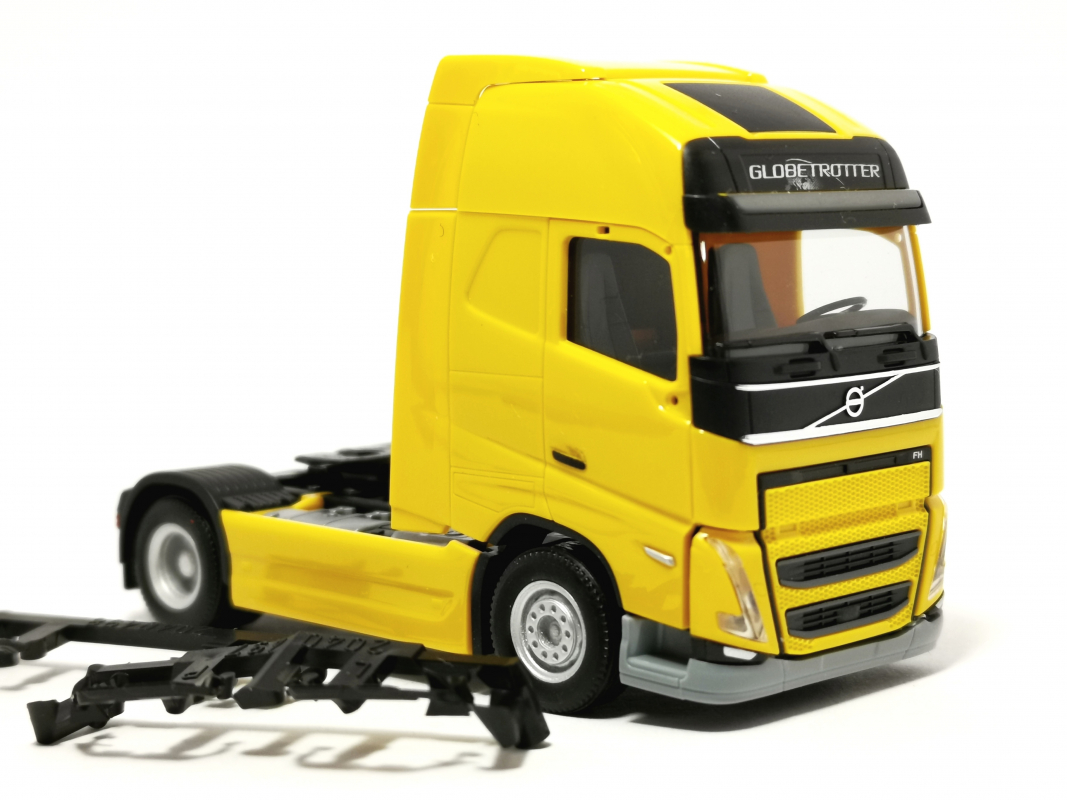 313377-002 Volvo FH Gl. XL 2020  Zugmaschine, maisgelb*** Herpa