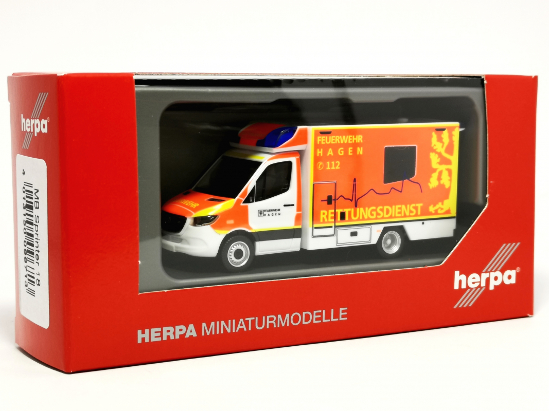 096713 Mercedes-Benz Sprinter `18 Fahrtec RTW „Feuerwehr Hagen“ Herpa