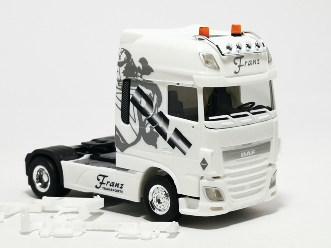 DAF XF SSC Euro 6 Zugmaschine "Franz Transporte" Herpa