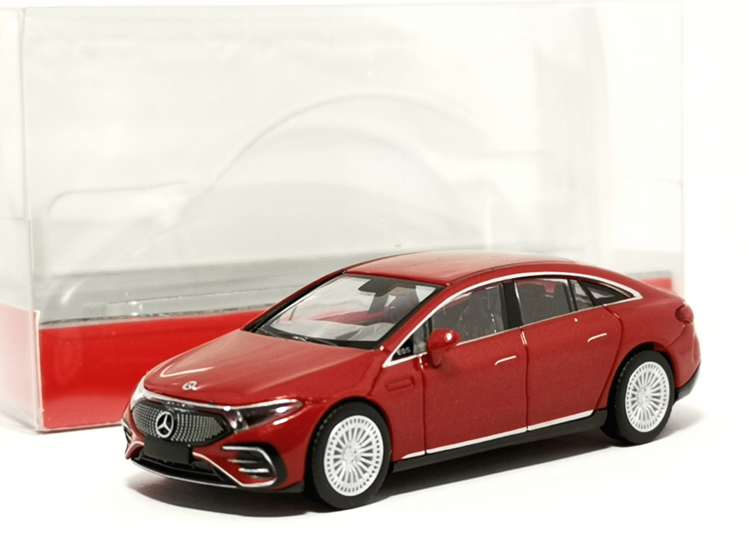 430944 Mercedes EQ EQS, hyazinthrot-metallic Herpa