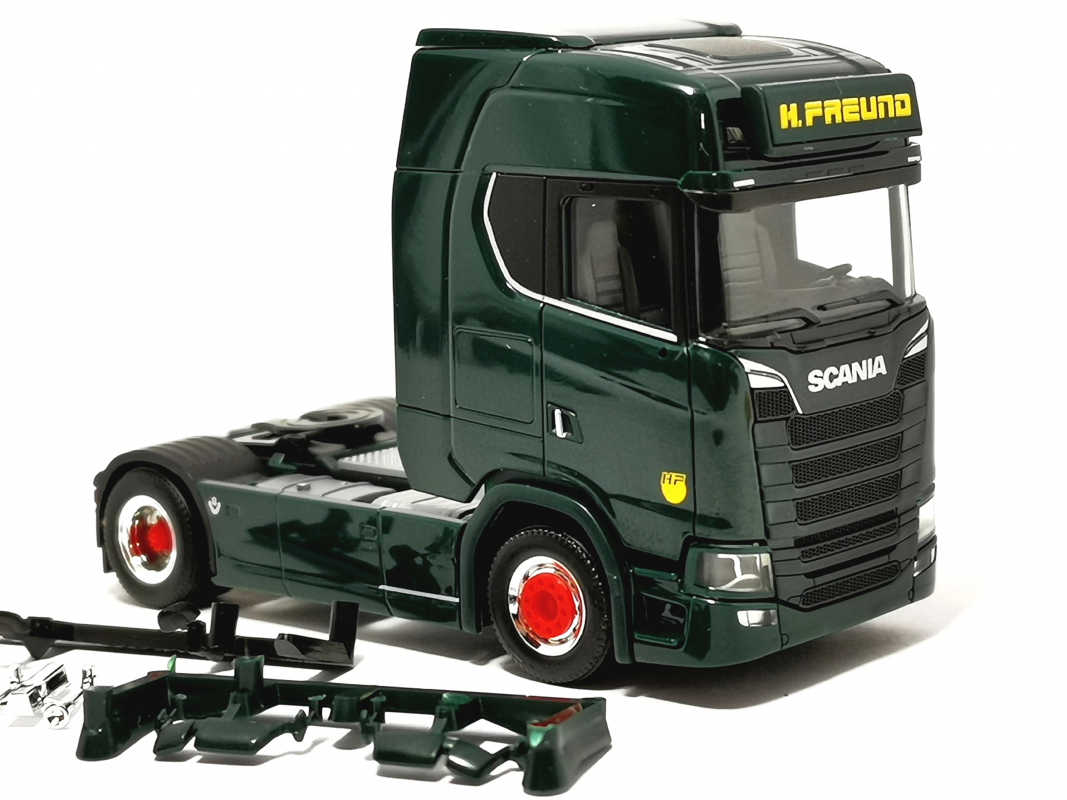 Scania CS 20 HD Zugmaschine „Spedition Freund“ Herpa
