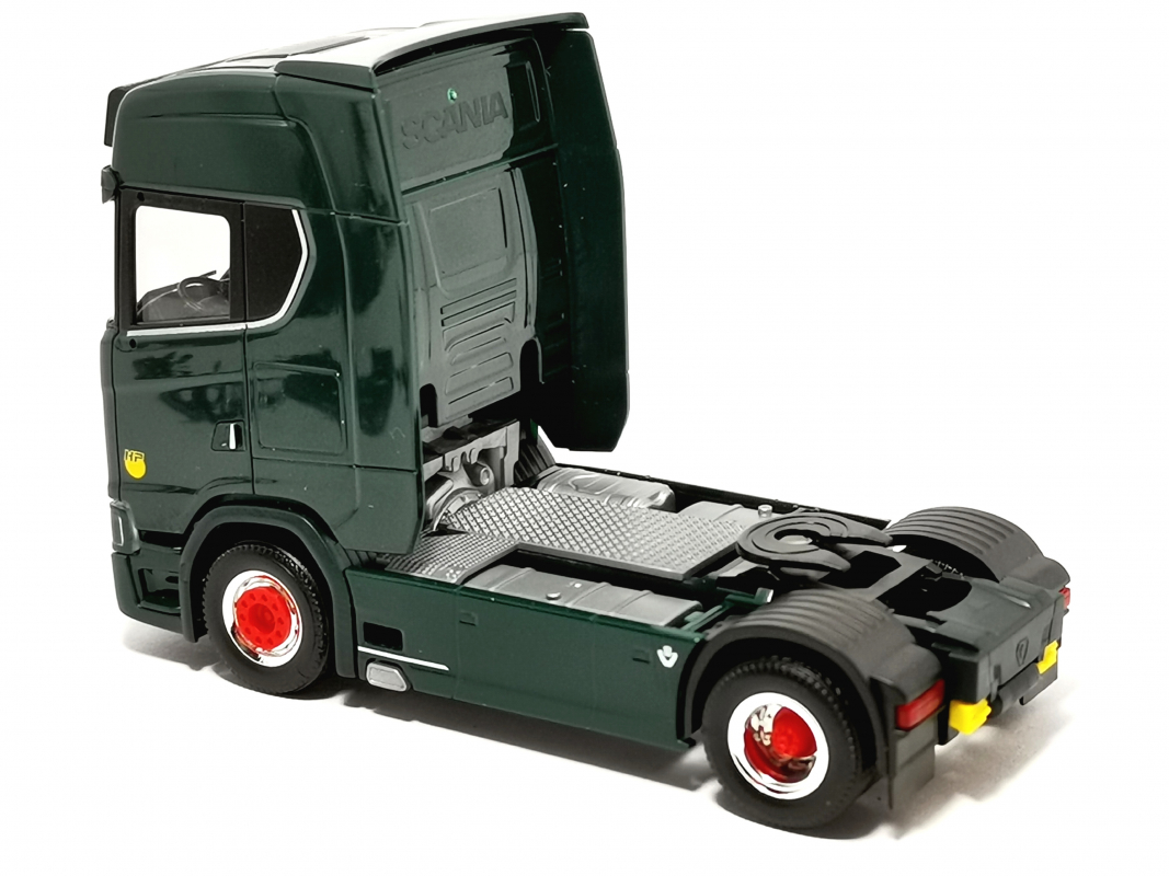Scania CS 20 HD Zugmaschine „Spedition Freund“ Herpa