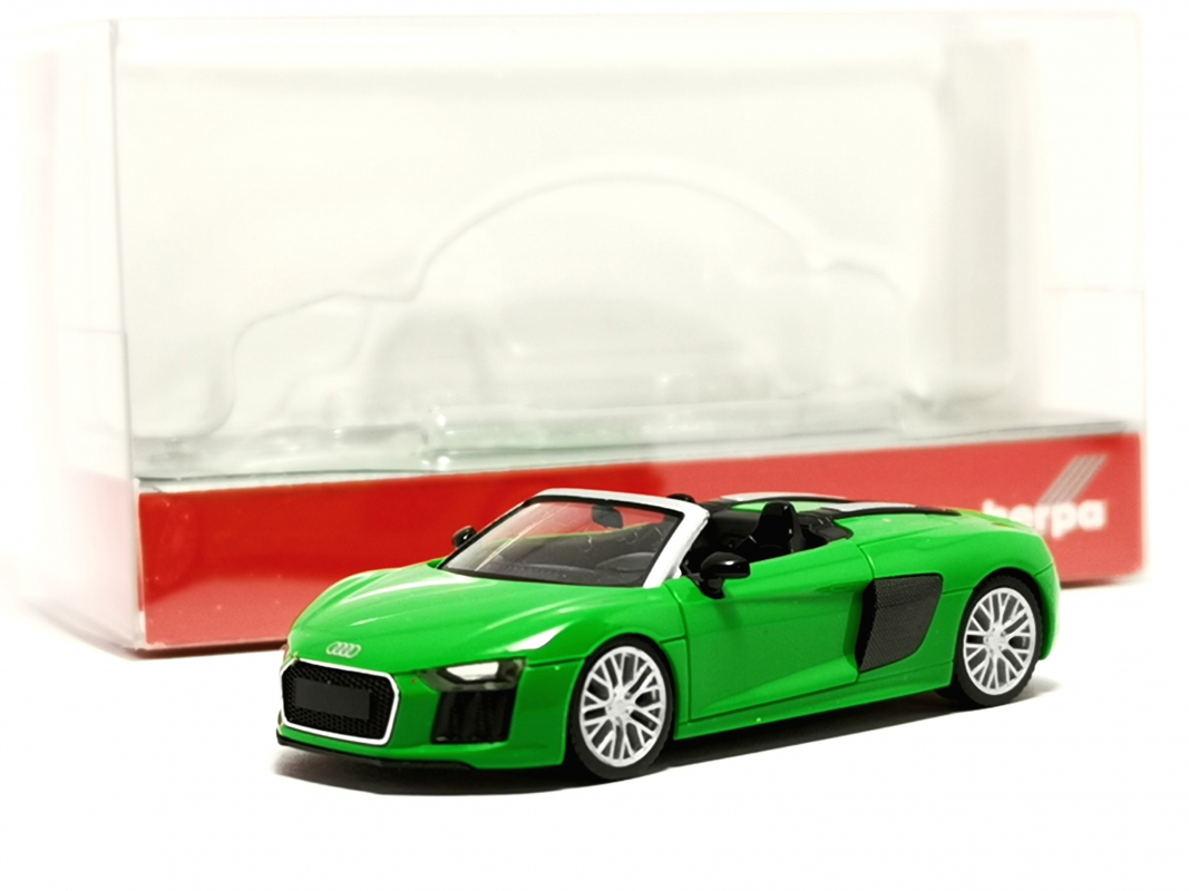 028691-002 Audi R8 V10 Spyder, kyalami grün Herpa