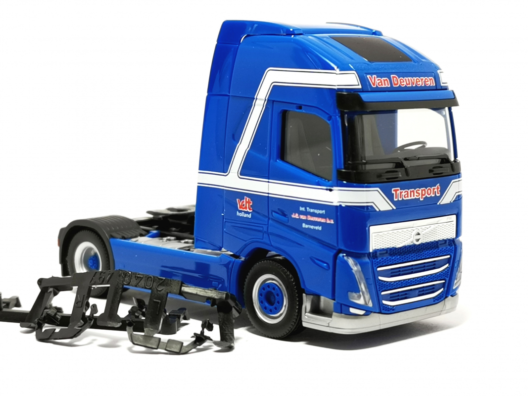 Volvo FH Gl. 2020 Zugmaschine „van Deuveren“ Herpa