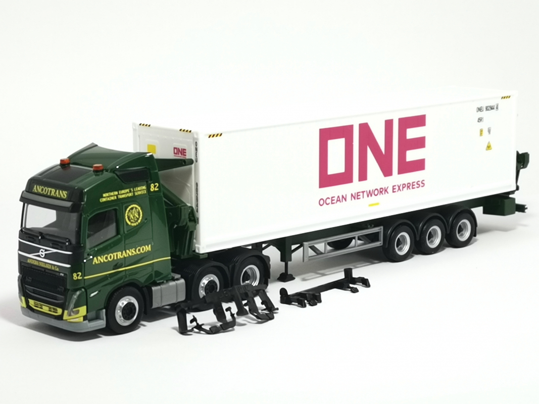 315531 Volvo FH Gl. (2020) 6x2 Container-Seitenlader „Ancotrans/ONE“ (Hamburg) Herpa