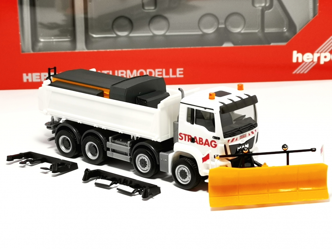 315838 MAN TGS 4-achs Meiller-Kipper „STRABAG Winterdienst“ Herpa