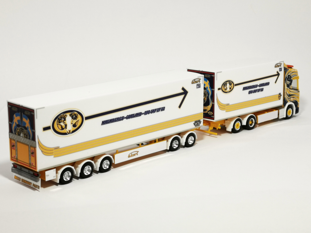 315807 Scania CR 20 HD Schwedencombi „Malmbergs Akeri“ (Schweden/Visby) Herpa