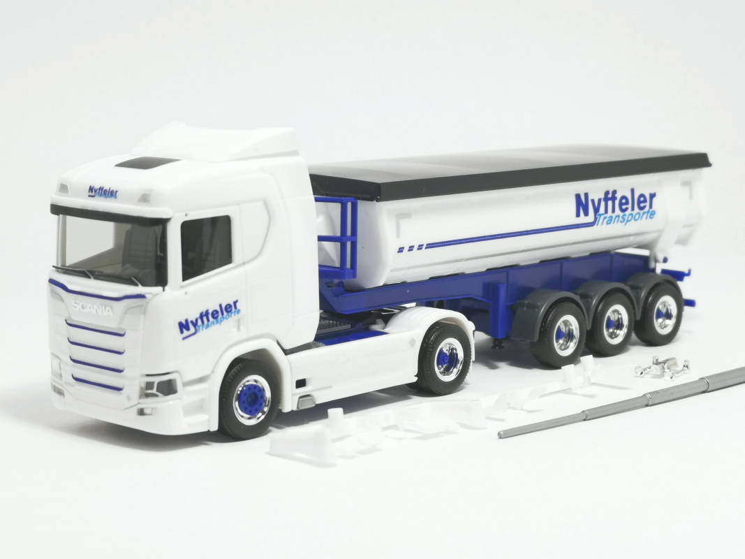 953177 Scania CR20 ND Rundmulden Sattelzug "Nyffeler Transporte" Herpa