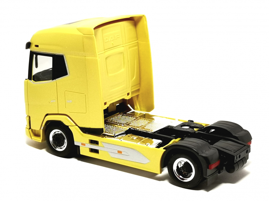 316262 DAF XG Zugmaschine, /tuscan yellow metallic Herpa