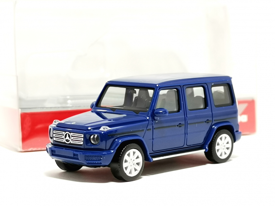 420280-002 Mercedes-Benz G-Klasse, dunkelblau Herpa