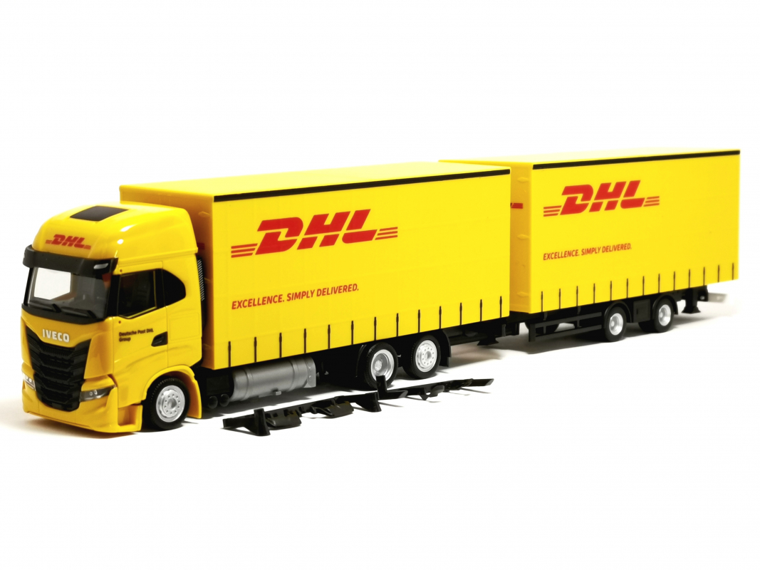 315890 Iveco S-Way LNG Volumen-Hängerzug "DHL" Herpa