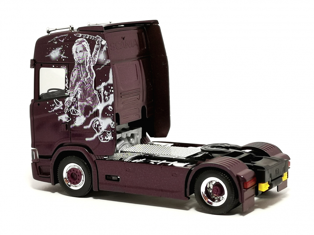 Scania CS20 HD Zugmaschine "Stelzl - Iron Man/Black Widow" Herpa