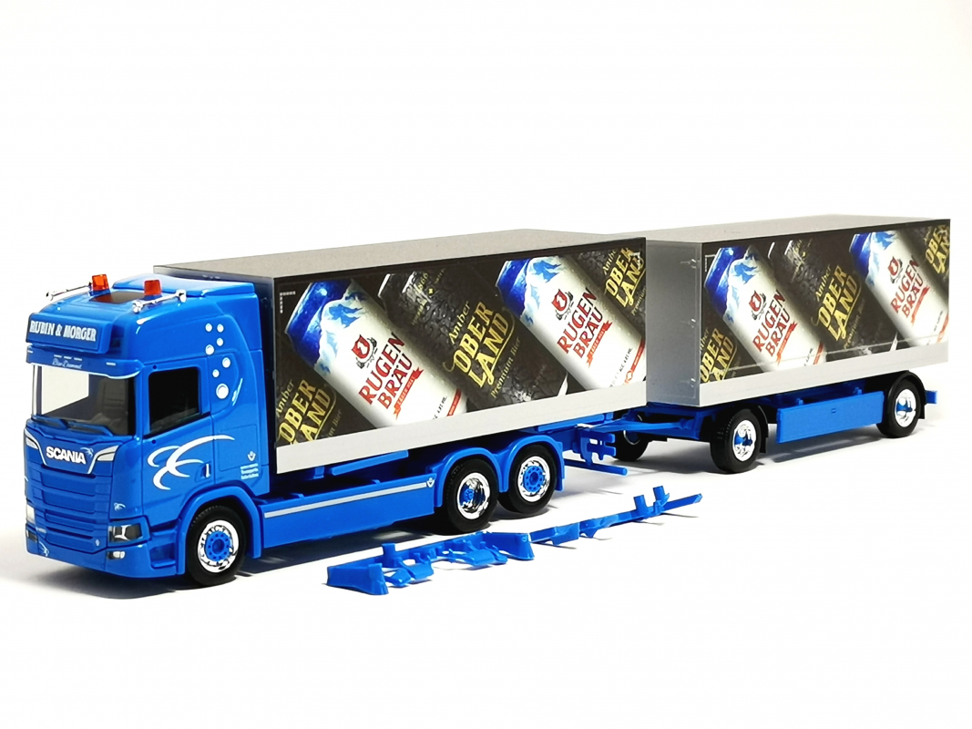 952903 Scania CR 20 HD Koffer Hängerzug "Rubin & Morger -  Rugenbräu" Herpa