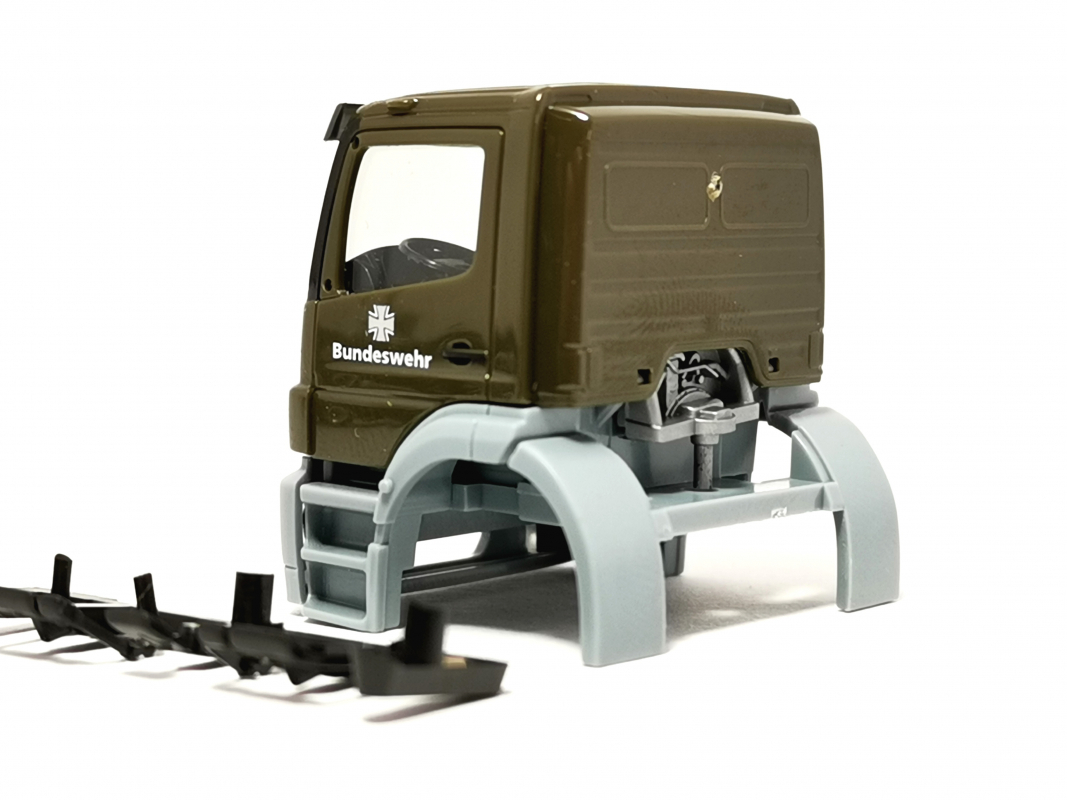 Fahrerhaus Mercedes-Benz Axor „Bundeswehr“ Herpa