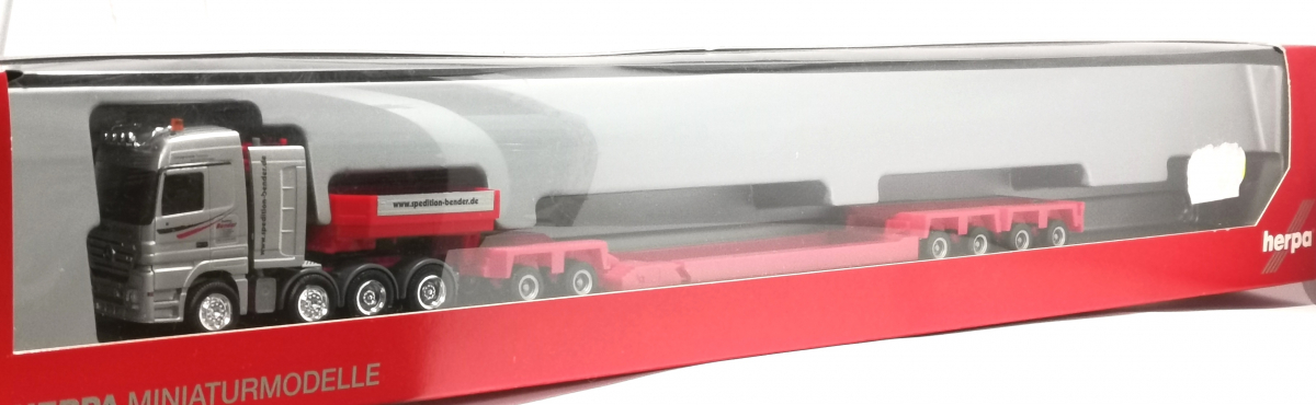 155229 Mercedes-Benz Actros Titan L Tieflade-Sattelzug "Bender" Herpa