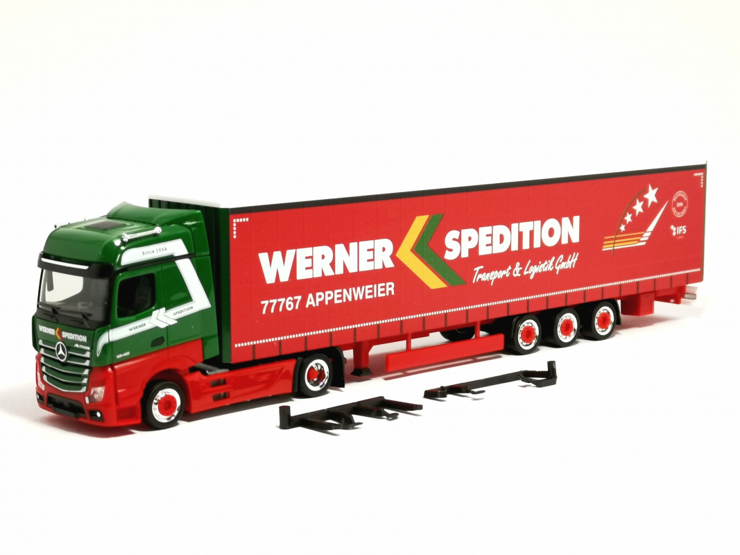 317214 Mb Actros Bigspace 15m Lowliner-Sattelzug "Werner" Herpa -Restbestand-