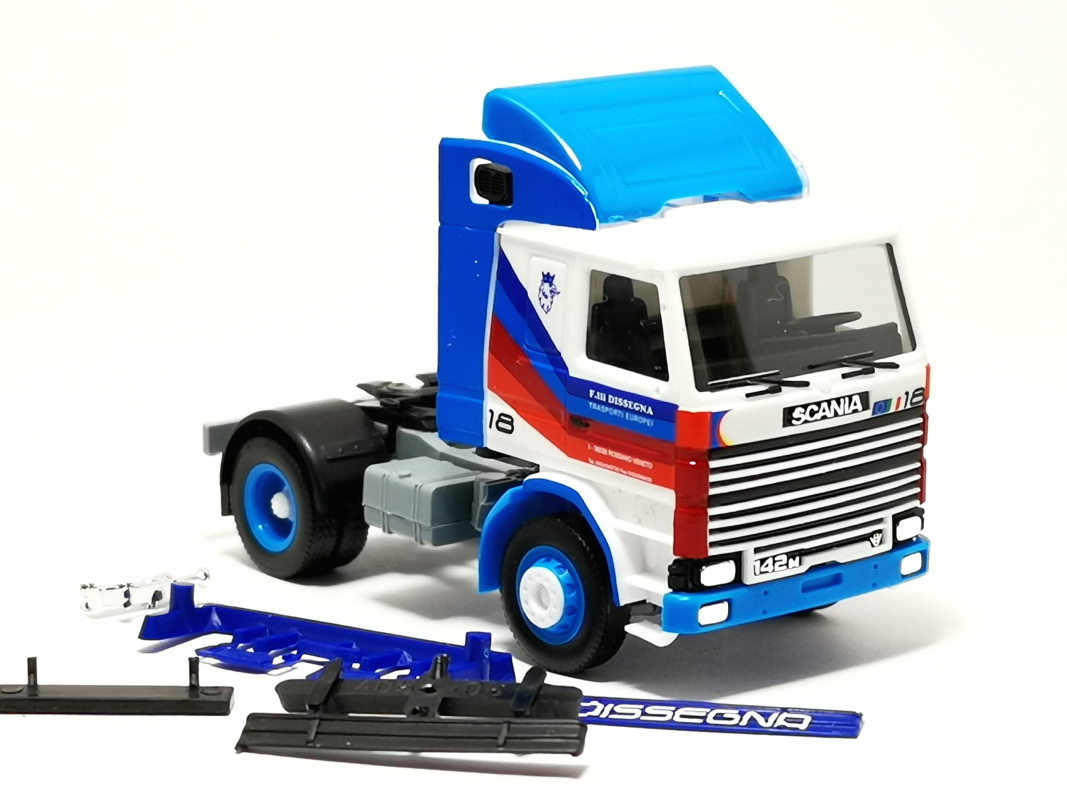 Scania 142 Zugmaschine "Dissegna" Herpa