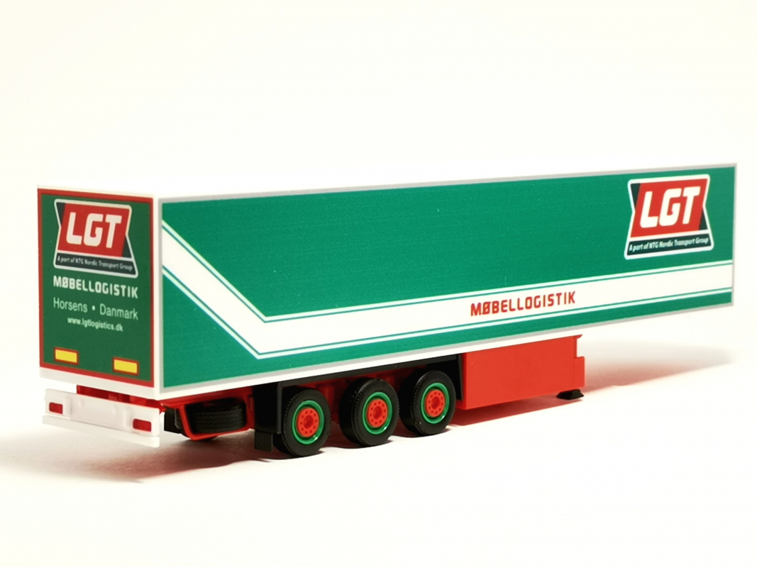 Koffer-Auflieger "LGT Logistics AS" Herpa