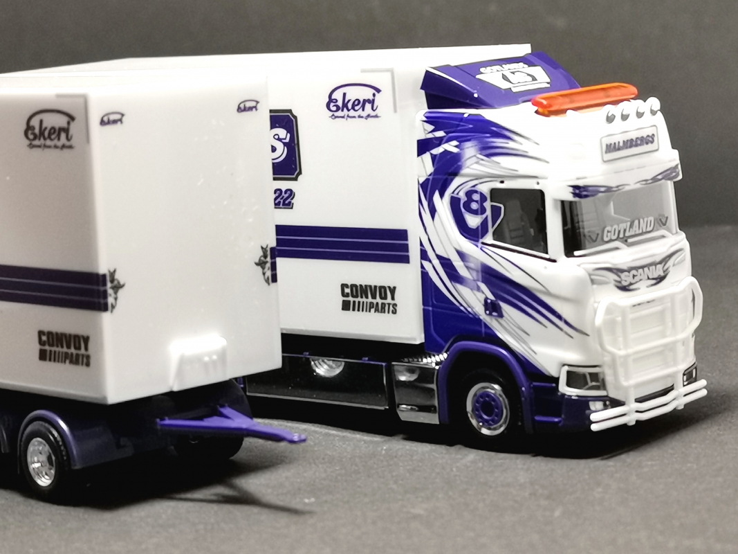 317290 Scania CS20 HD Schwedenkombi "Malmbergs Akeri" (Schweden/Visby) Herpa