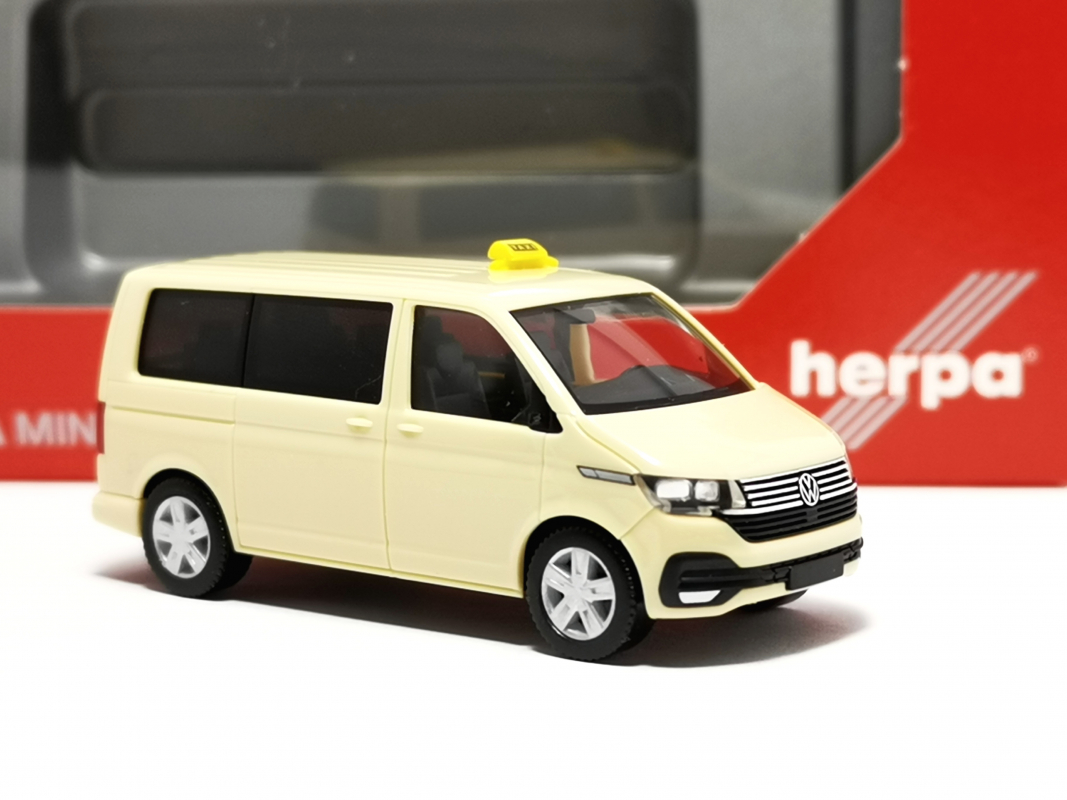 097482 VW T6.1 Bus "Taxi" Herpa