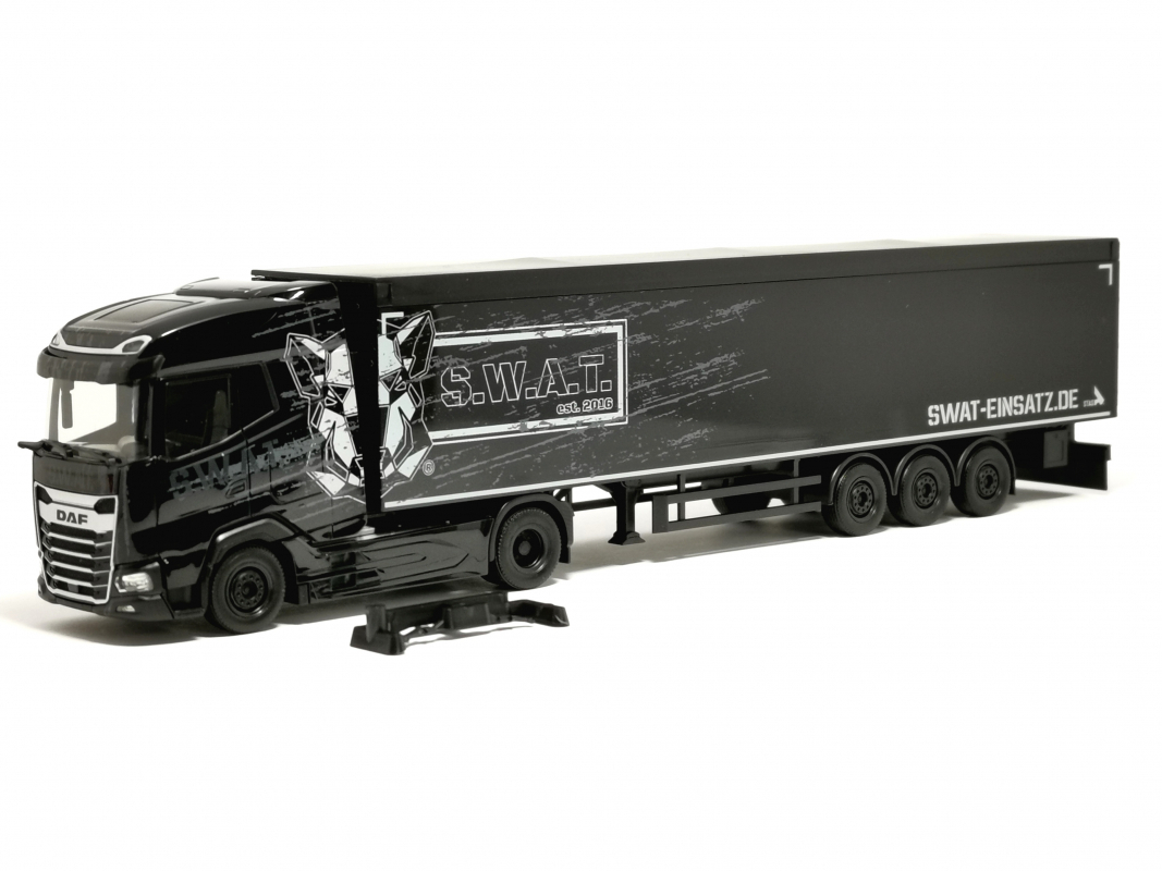 317603 DAF XG Schubboden-Sattelzug "S.W.A.T." Herpa - SALE