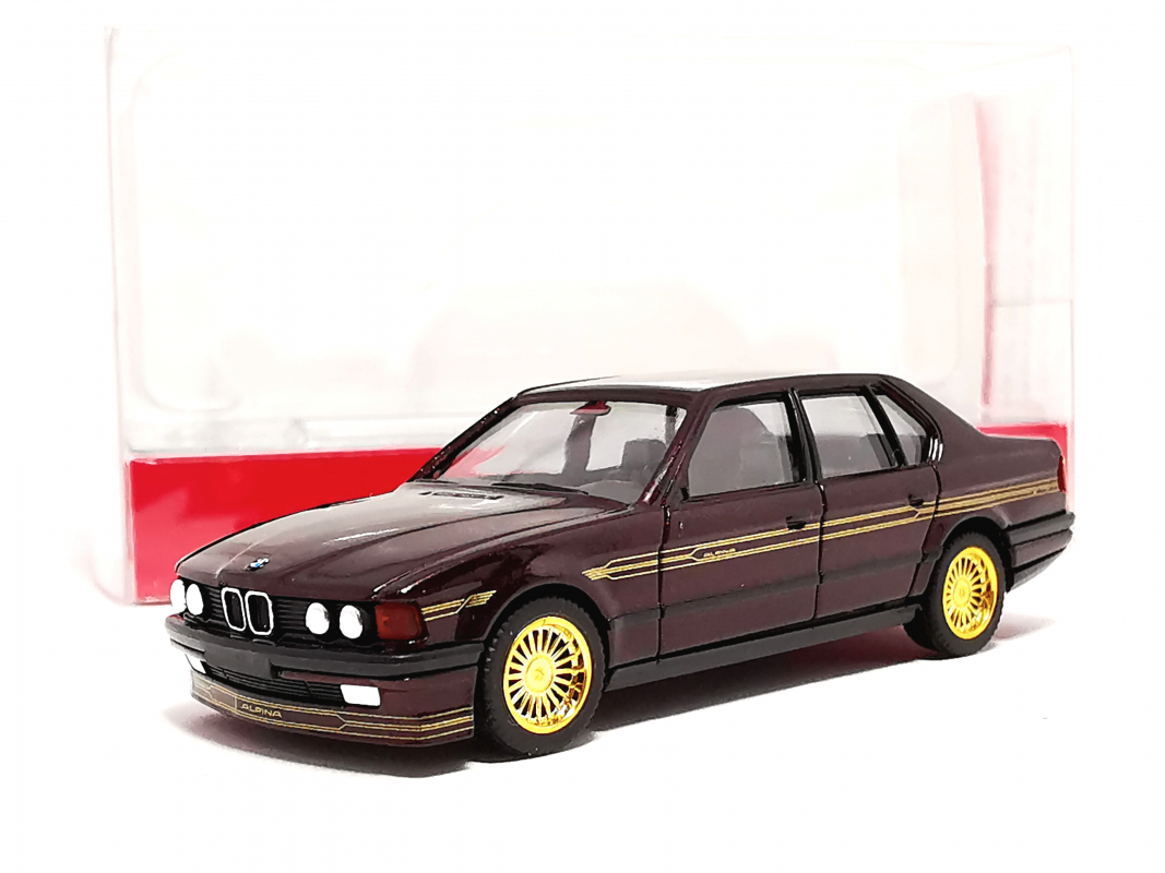 431118 BMW Alpina B11 3,5, burgundrot, Dekor Gold Herpa