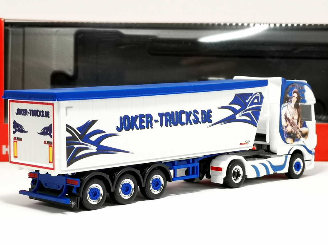 317726 DAF XF 105 Euro6 Stöffelliner-Sattelzug "Joker Trucks" Herpa