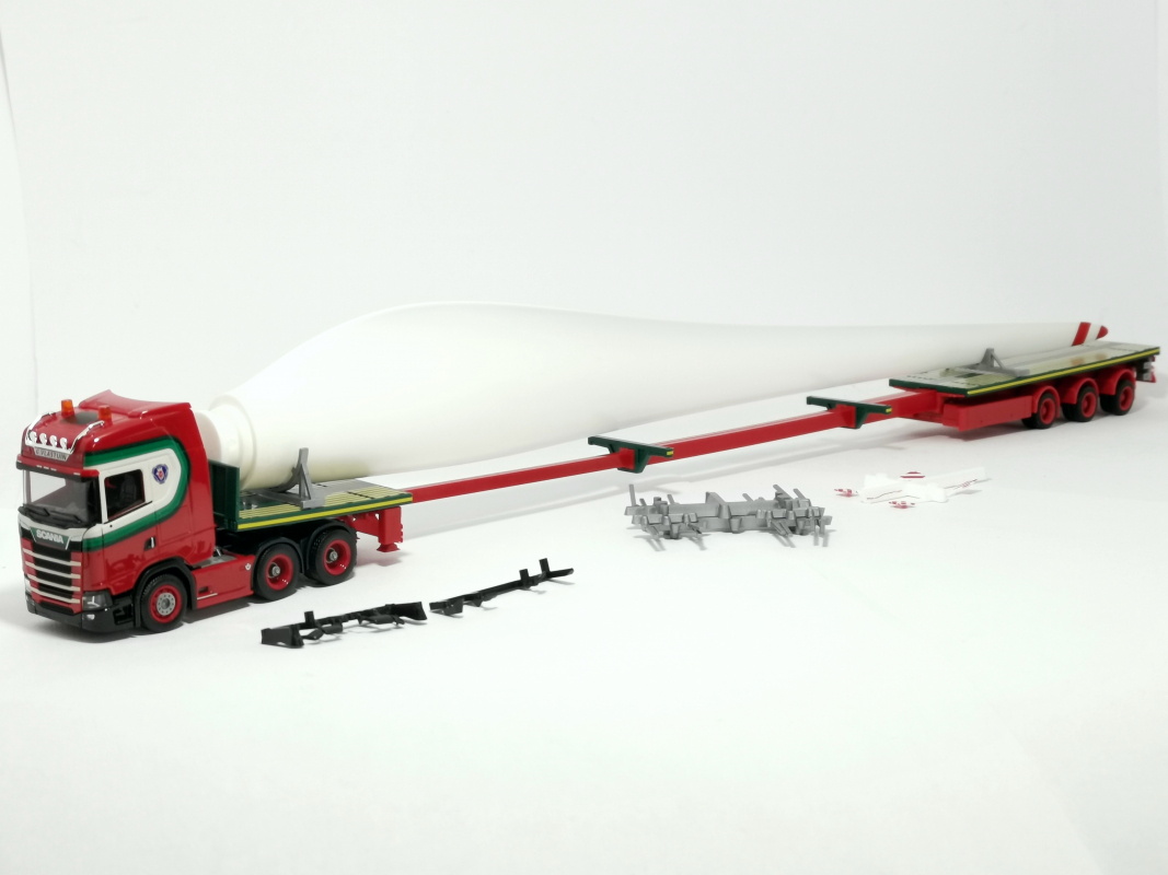 315524 Scania CS 20 HD Teletrailer-Sattelzug mit Windradflügel „G. Vlastuin Transporte“ Herpa