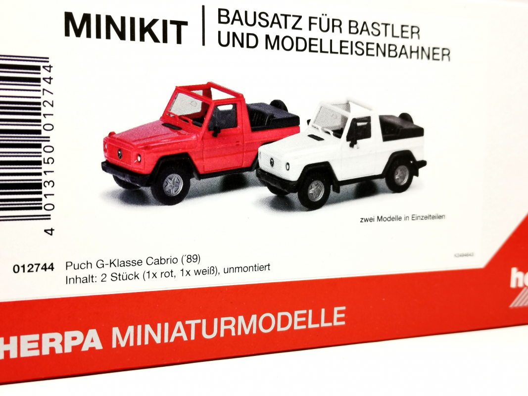 012744 MiniKit: Puch G-Klasse (W460) Cabrio, weiß/rot Herpa