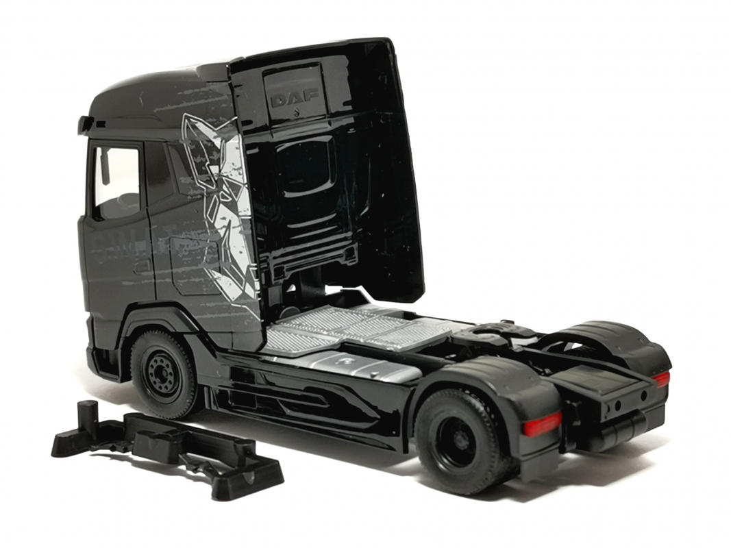 DAF XG Zugmaschine 2a "S.W.A.T."  Herpa