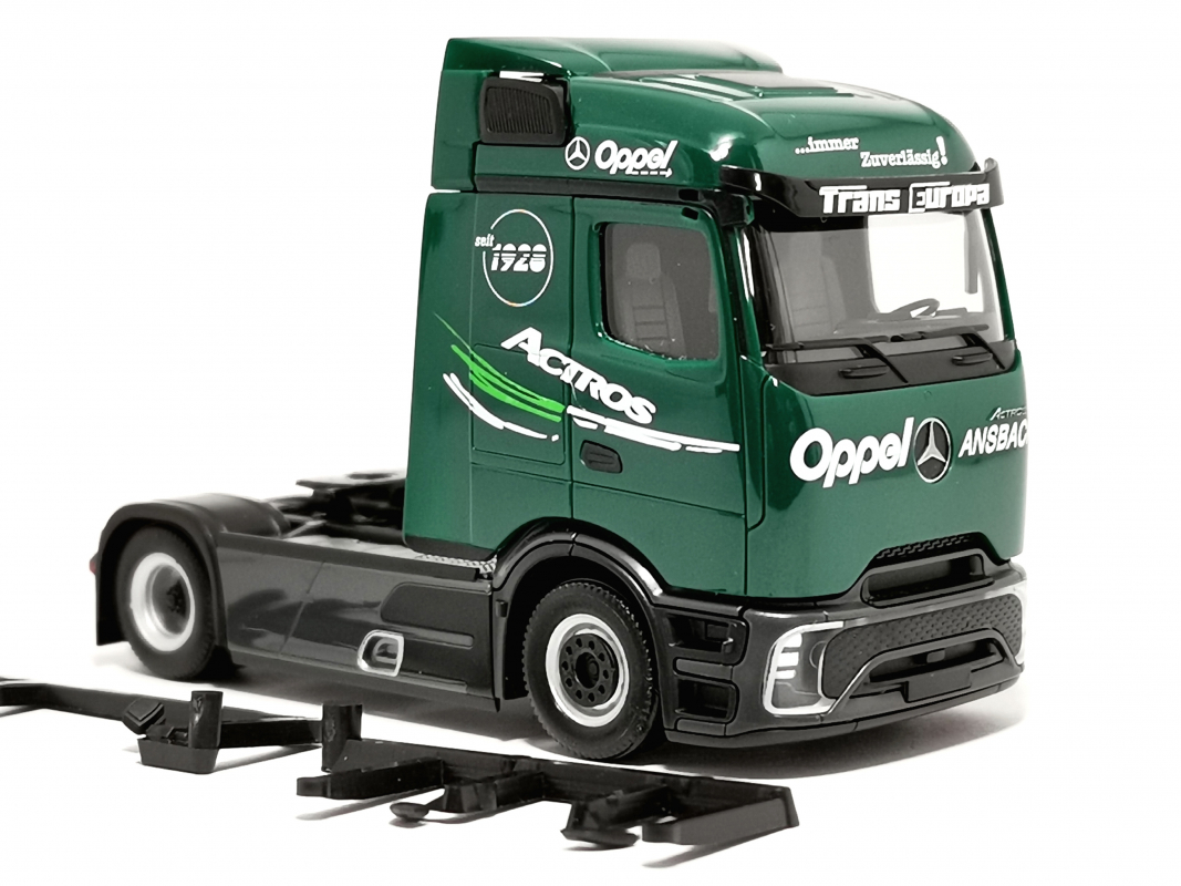 Mb Actros Procabin Streamspace Zugmaschine "Oppel Ansbach" Herpa