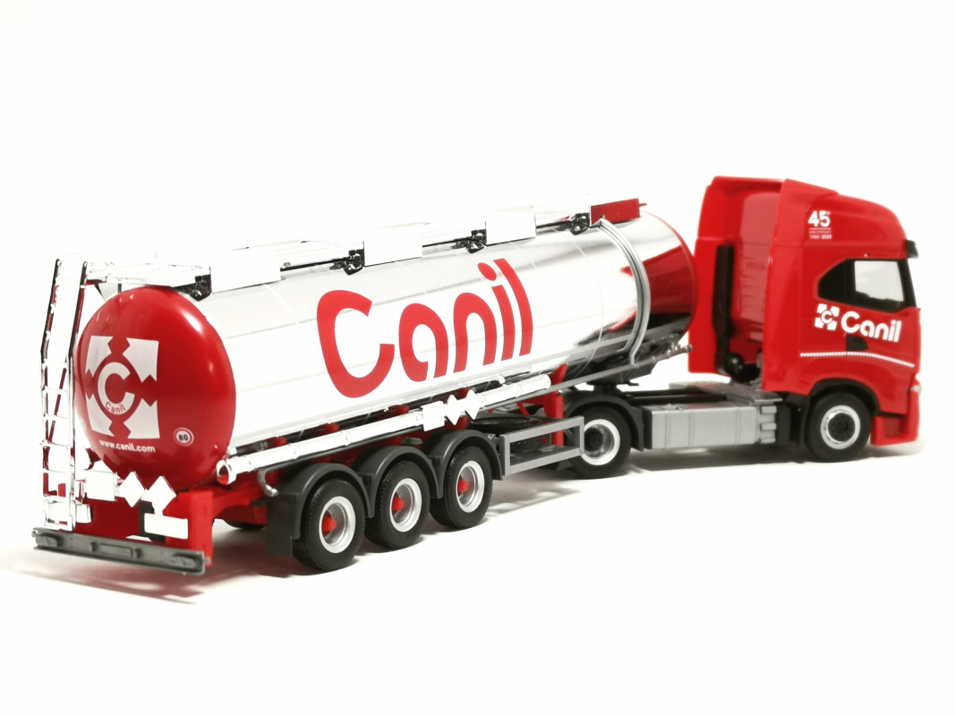319041 Iveco S-Way Chemietank-Sattelzug "Canil" Herpa